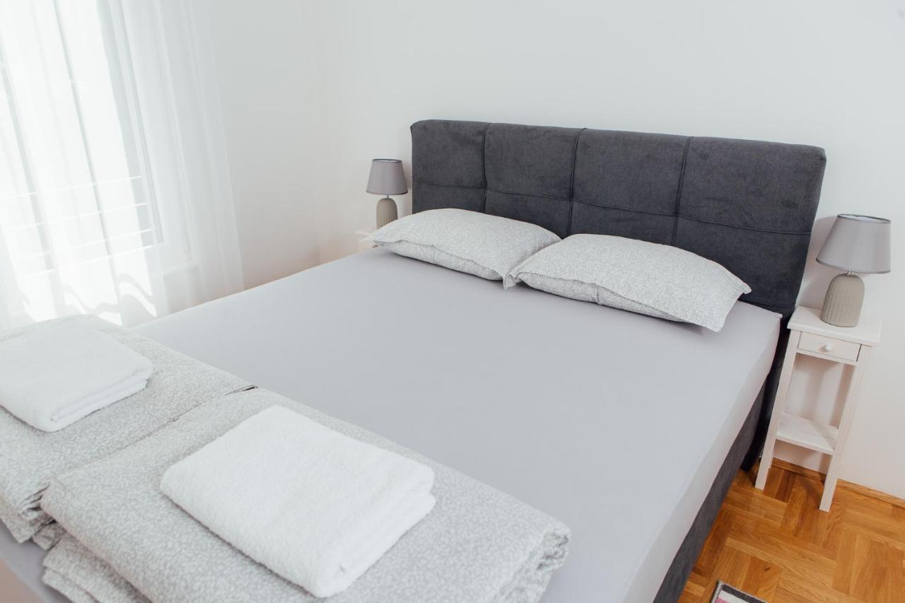 Suite Dreams Valjevo Esterno foto